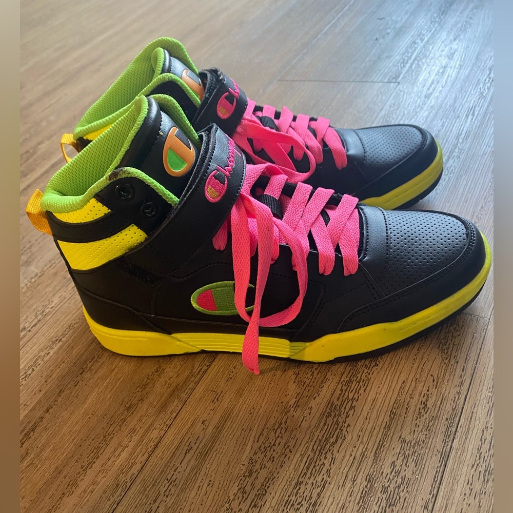 Champion woman’s shoes